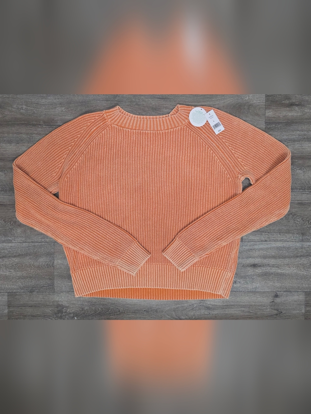 Women's dip Orange Sweater-*NWT* Size-Large